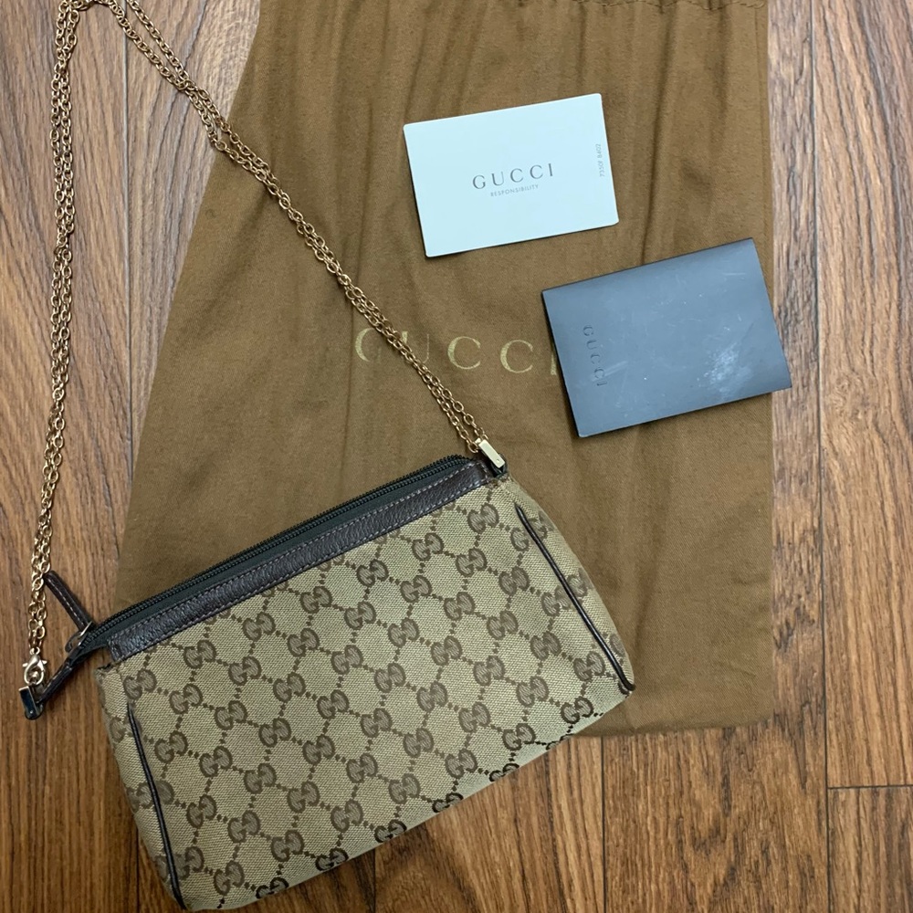 Gucci shoulder/crossbody